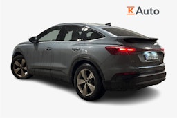 sininen Audi Q4 e-tron 2022 kuva 2.