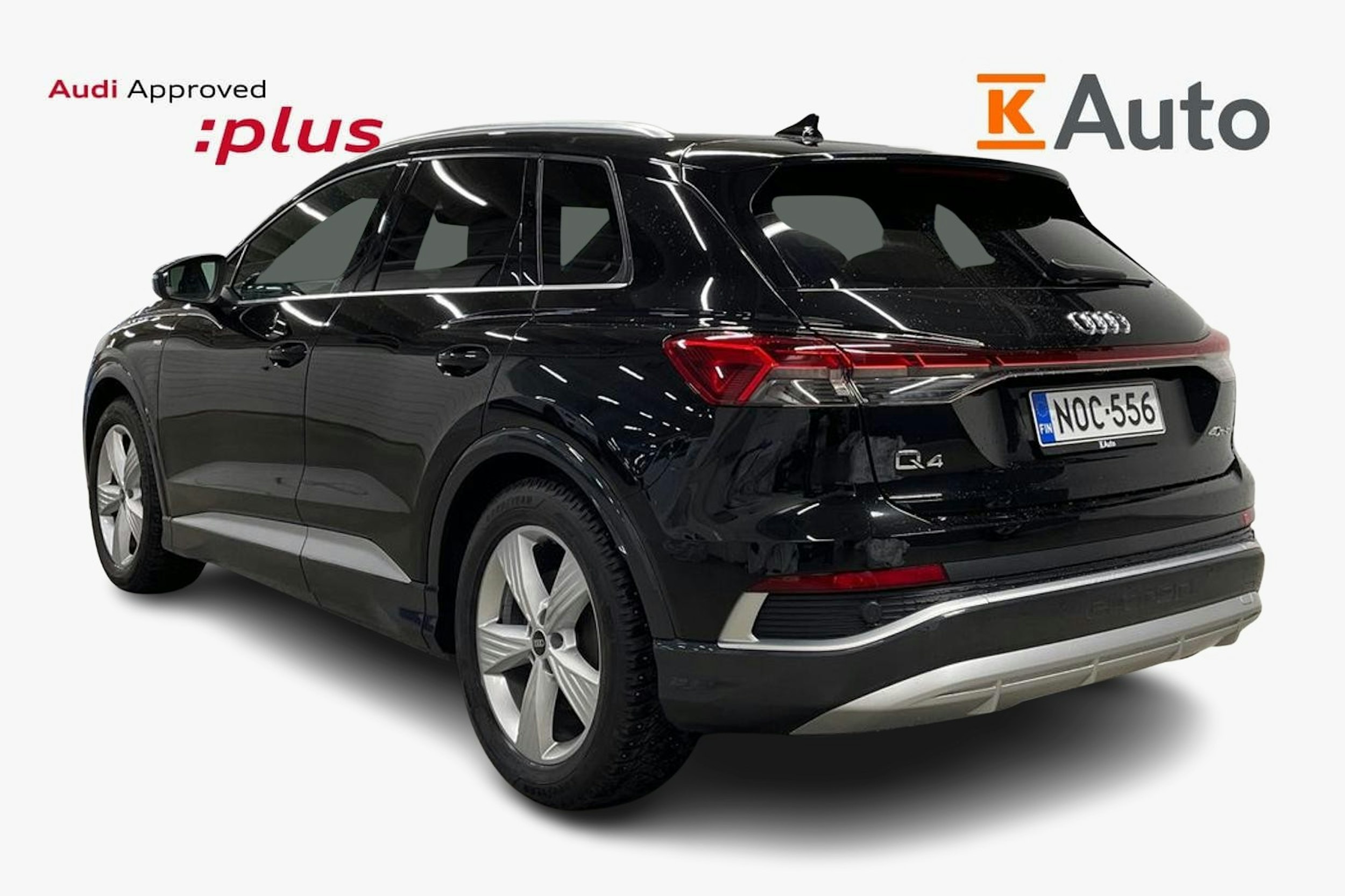 Musta Audi Q4 e-tron 2022 kuva 2.