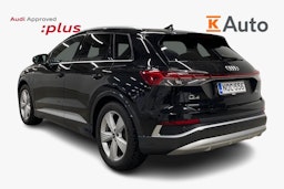 Musta Audi Q4 e-tron 2022 kuva 2.