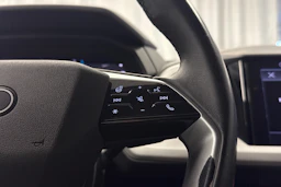 harmaa Audi Q4 e-tron 2023 kuva 13.