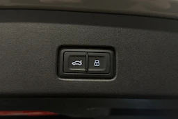 harmaa Audi Q4 e-tron 2023 kuva 24.