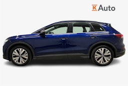 sininen Audi Q4 e-tron 2022 kuva 6.