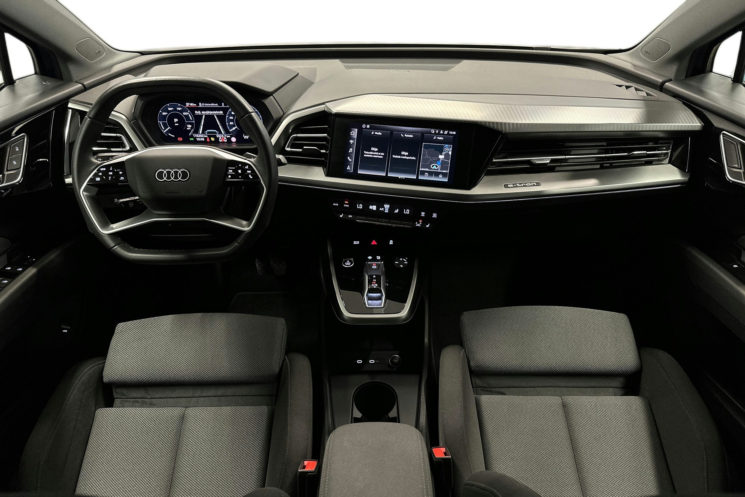 sininen Audi Q4 e-tron 2022 kuva 9.