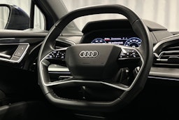 sininen Audi Q4 e-tron 2022 kuva 19.