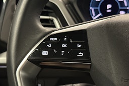sininen Audi Q4 e-tron 2022 kuva 20.