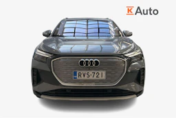 harmaa Audi Q4 e-tron 2022 kuva 4.
