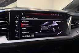 harmaa Audi Q4 e-tron 2022 kuva 23.
