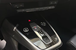 harmaa Audi Q4 e-tron 2022 kuva 26.