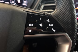 Harmaa Audi Q4 e-tron 2022 kuva 19.