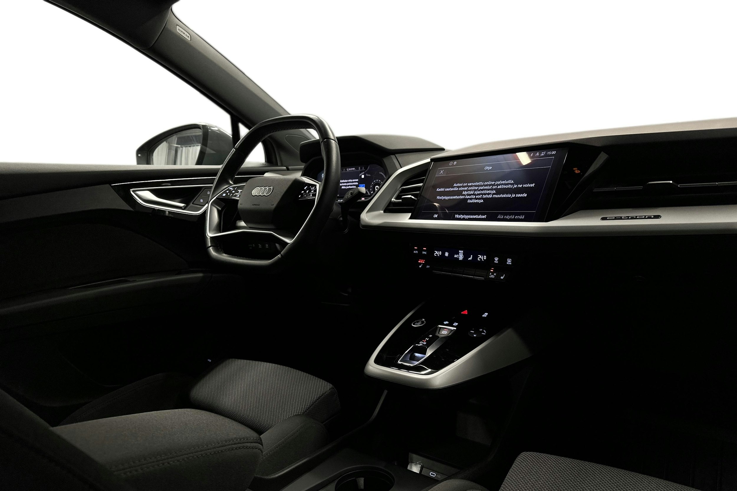 harmaa Audi Q4 e-tron 2022 kuva 7.