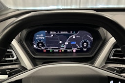 harmaa Audi Q4 e-tron 2022 kuva 13.