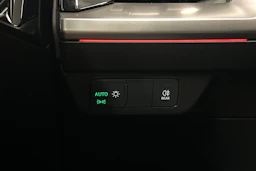musta Audi Q4 e-tron 2022 kuva 14.