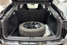 musta Audi Q4 e-tron 2022 kuva 14.
