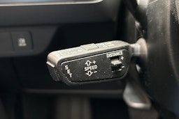 musta Audi Q4 e-tron 2022 kuva 21.