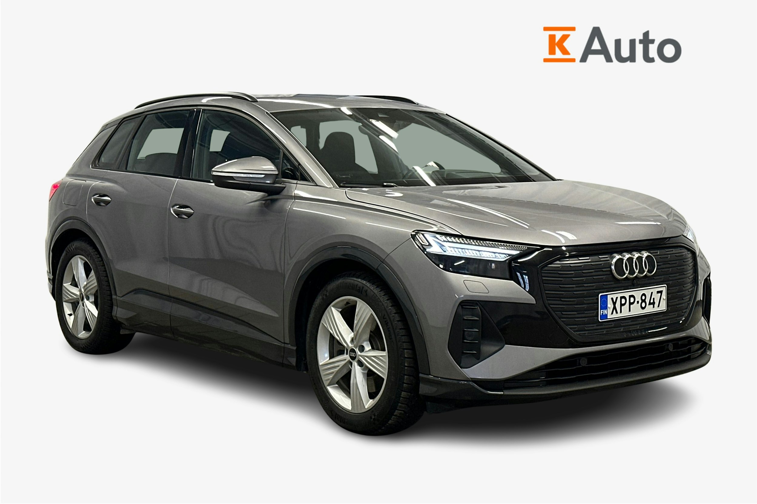 harmaa Audi Q4 e-tron 2022 kuva 1.