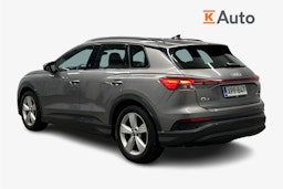 harmaa Audi Q4 e-tron 2022 kuva 2.