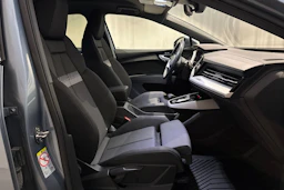 harmaa Audi Q4 e-tron 2022 kuva 14.