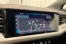 harmaa Audi Q4 e-tron 2022 kuva 22.