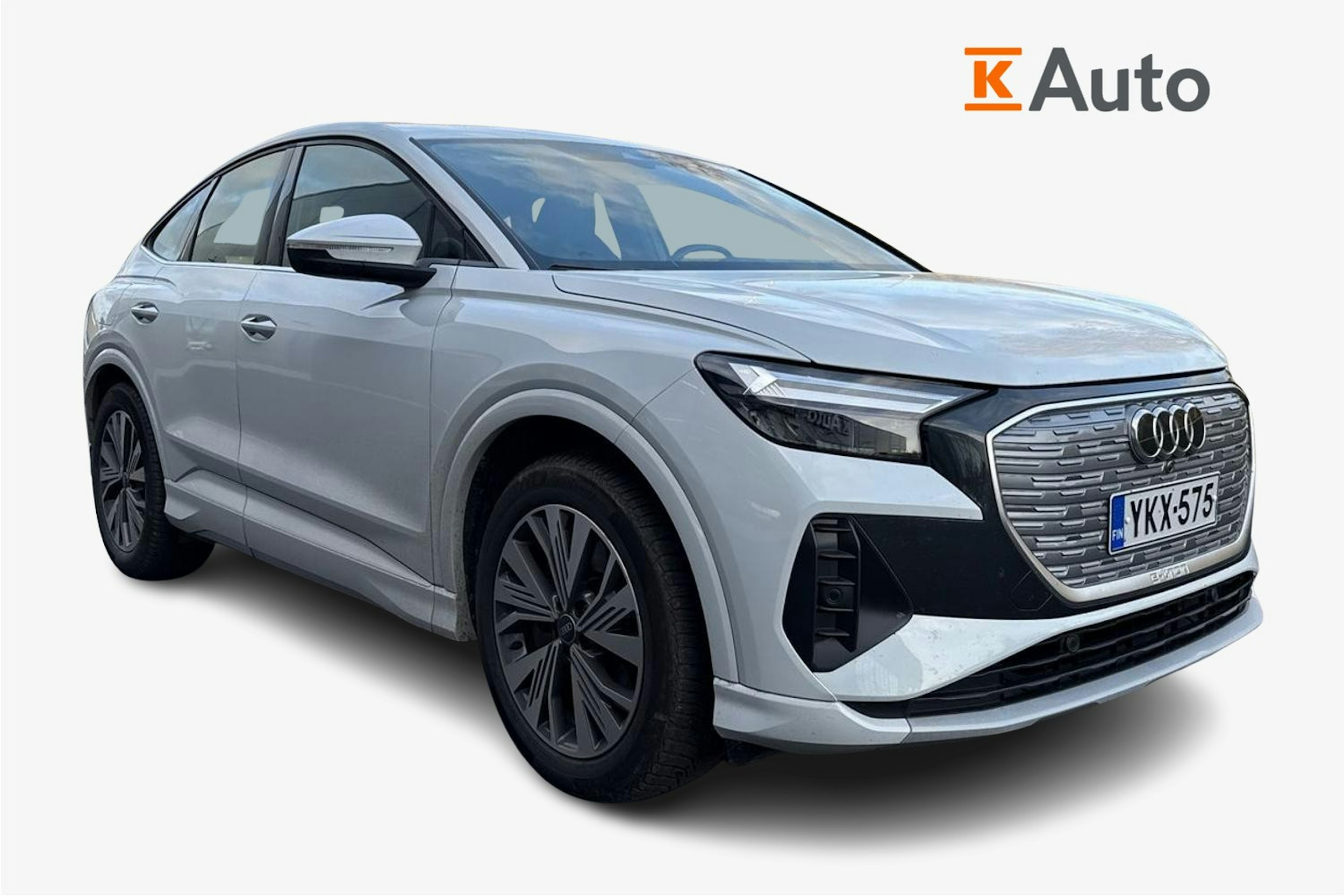 met. valkoinen Audi Q4 e-tron 2022 kuva 1.