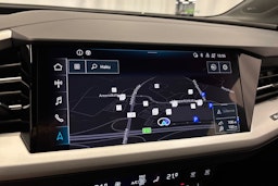 musta Audi Q4 e-tron 2022 kuva 25.