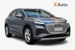harmaa Audi Q4 e-tron 2022 kuva 1.