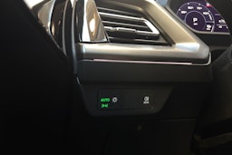 harmaa Audi Q4 e-tron 2022 kuva 19.