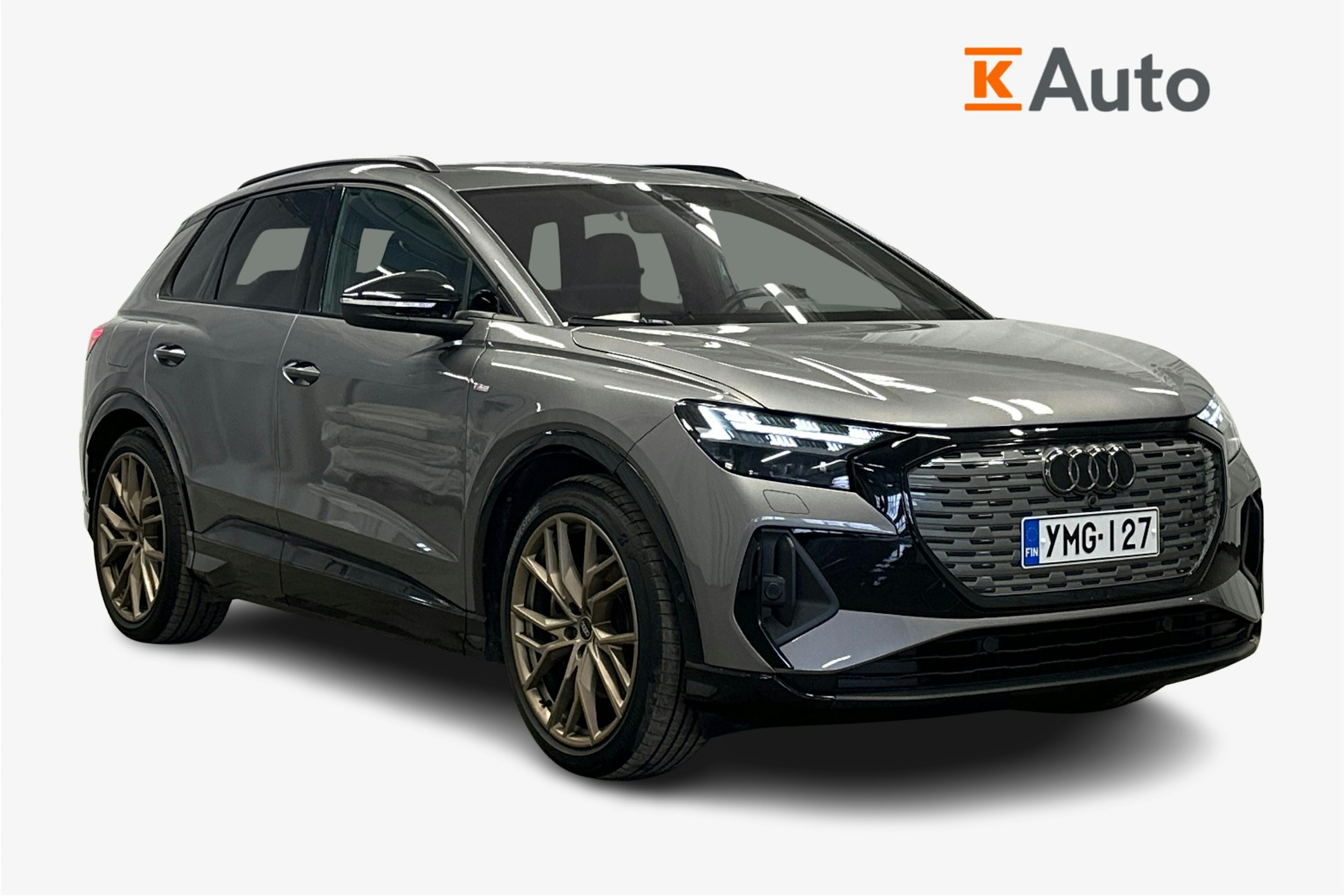 harmaa Audi Q4 e-tron 2022 kuva 1.