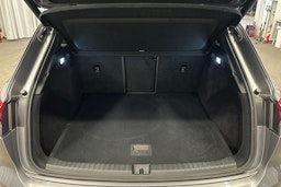 harmaa Audi Q4 e-tron 2022 kuva 11.