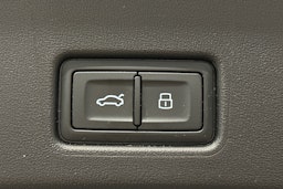 hopea Audi Q4 e-tron 2022 kuva 15.