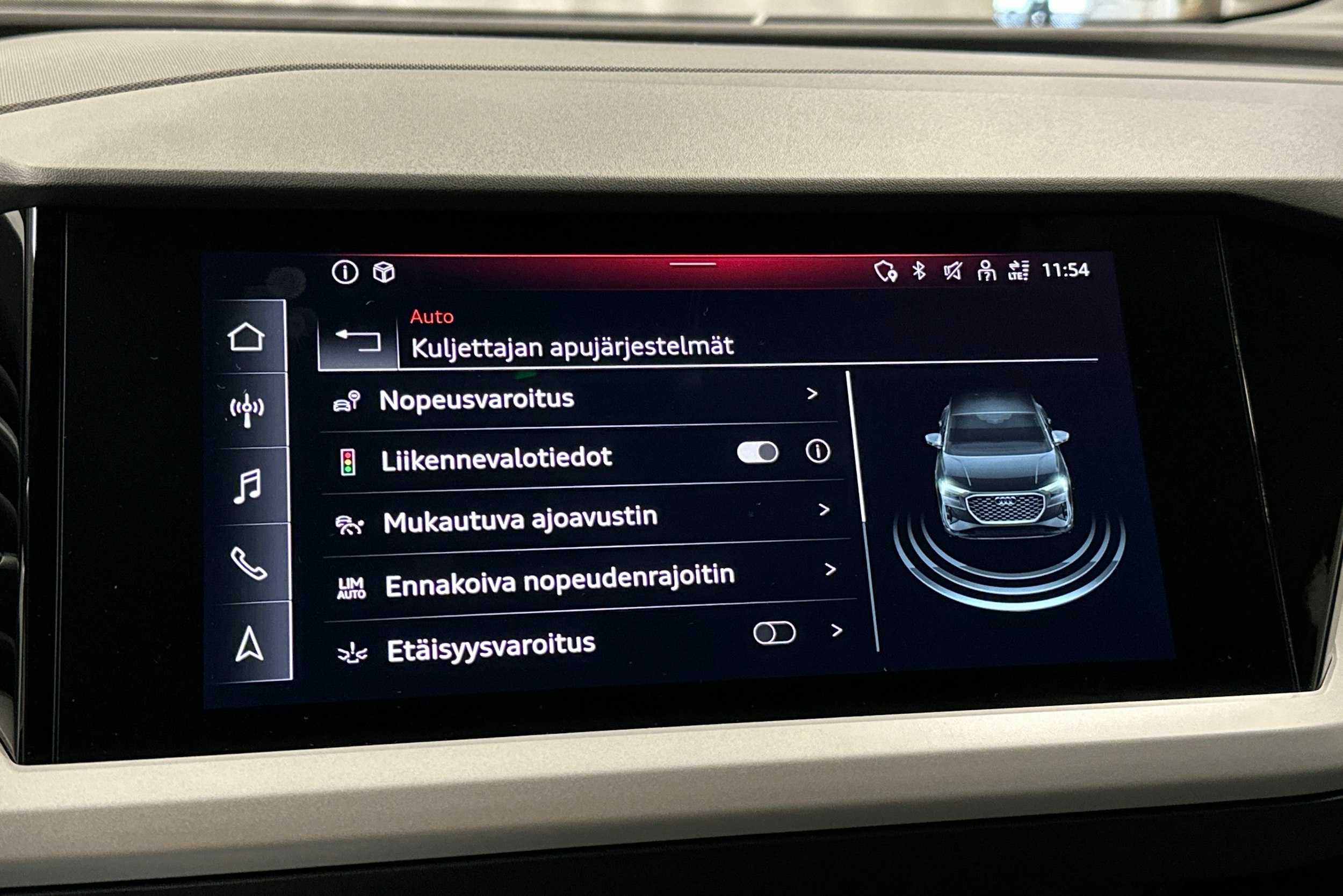 hopea Audi Q4 e-tron 2022 kuva 27.