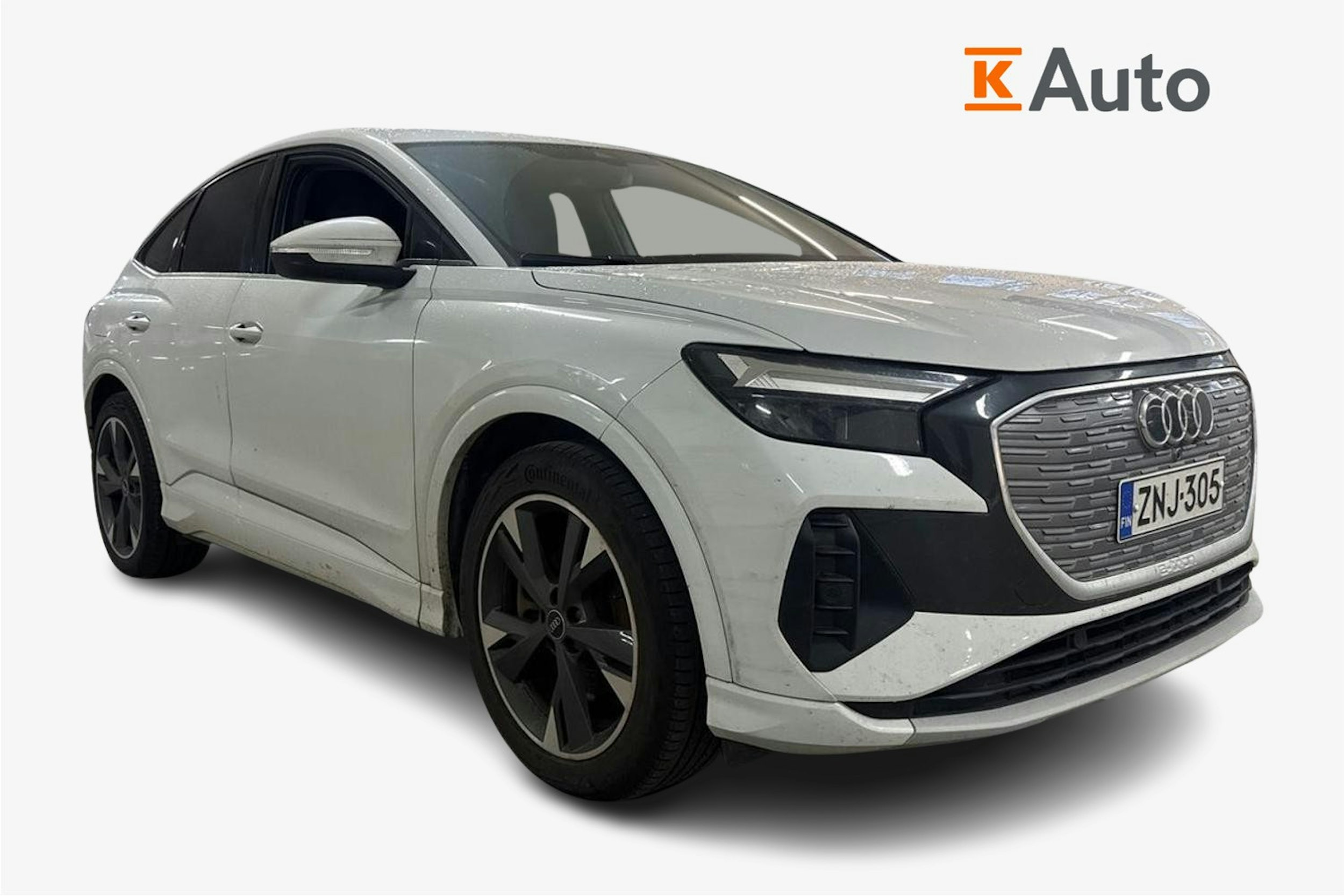 valkoinen Audi Q4 e-tron 2022 kuva 1.
