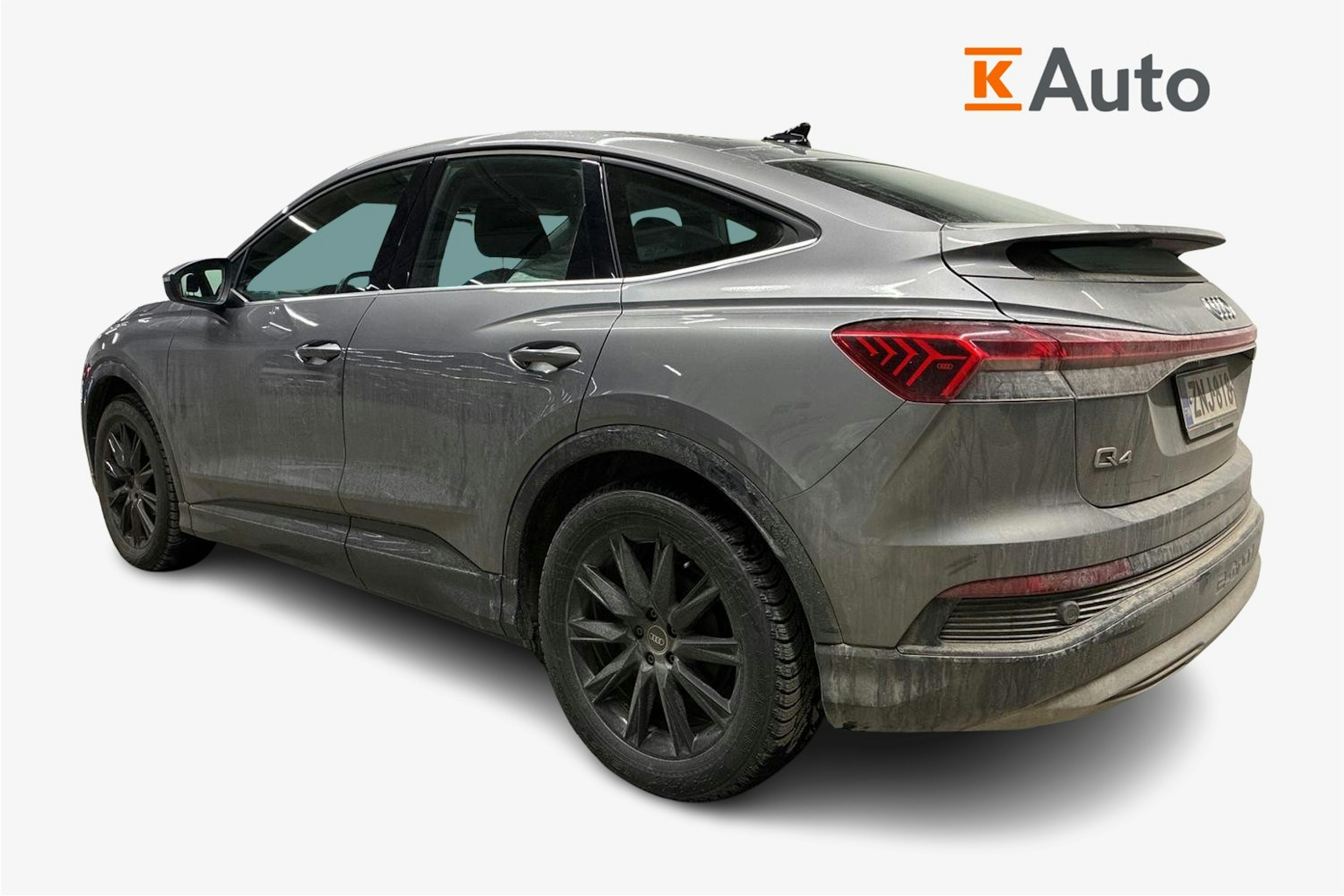 harmaa Audi Q4 e-tron 2022 kuva 2.