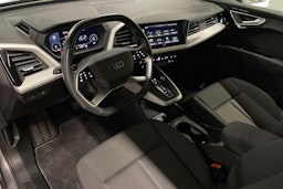 harmaa Audi Q4 e-tron 2022 kuva 7.