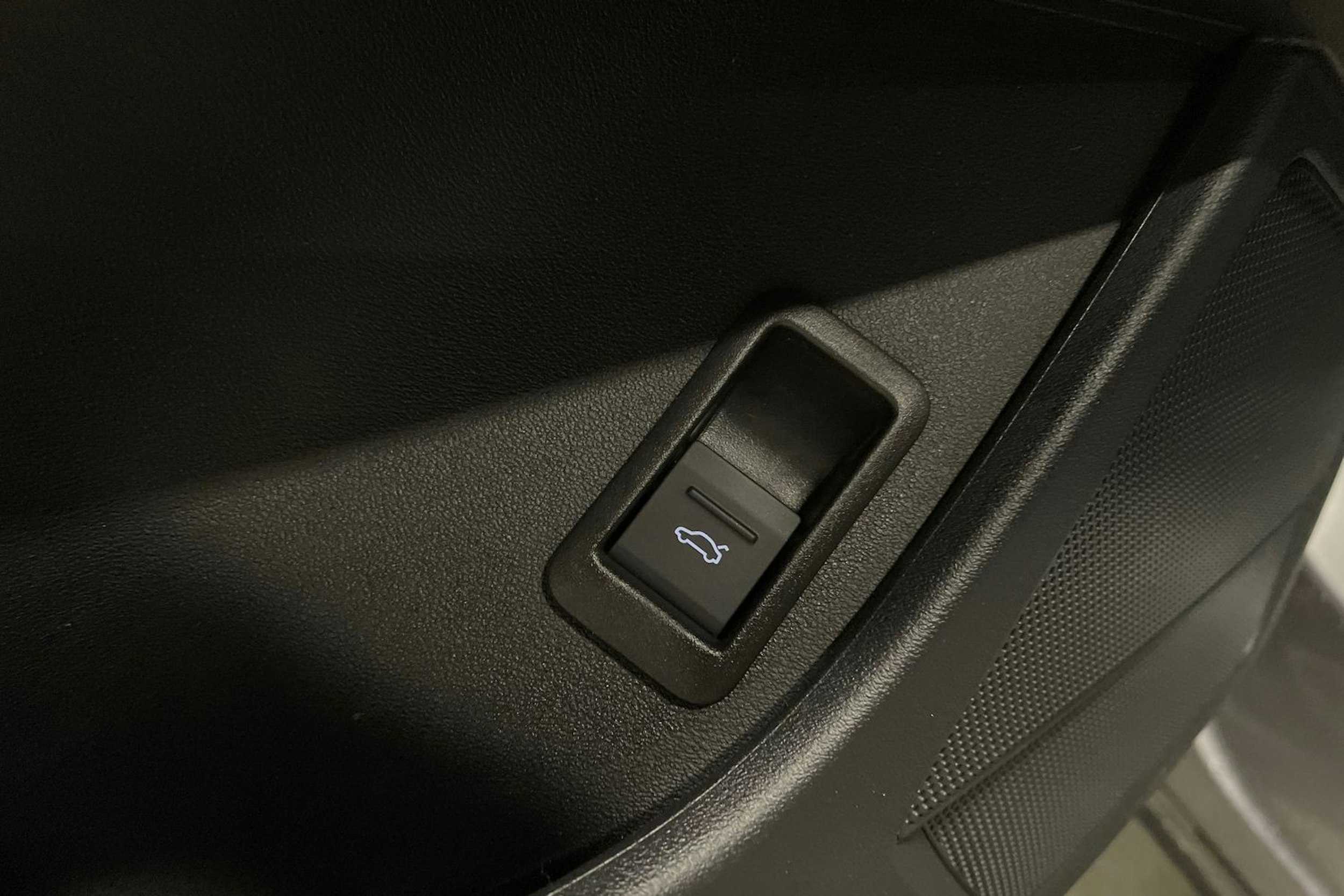 harmaa Audi Q4 e-tron 2022 kuva 29.