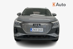 harmaa Audi Q4 e-tron 2022 kuva 4.