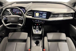 met. vihreä Audi Q4 e-tron 2022 kuva 7.