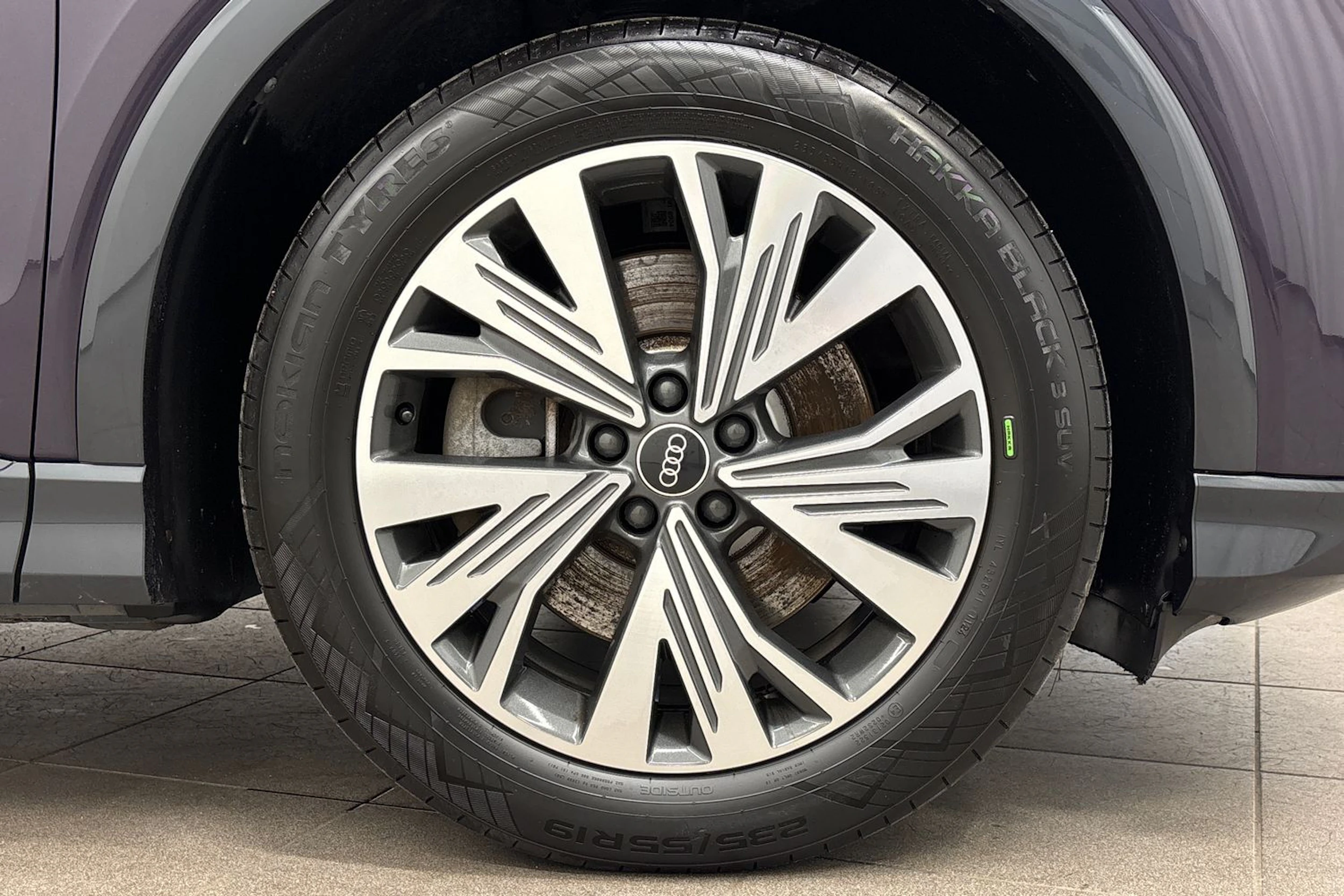 met. vihreä Audi Q4 e-tron 2022 kuva 10.