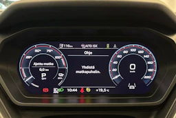 met. vihreä Audi Q4 e-tron 2022 kuva 16.