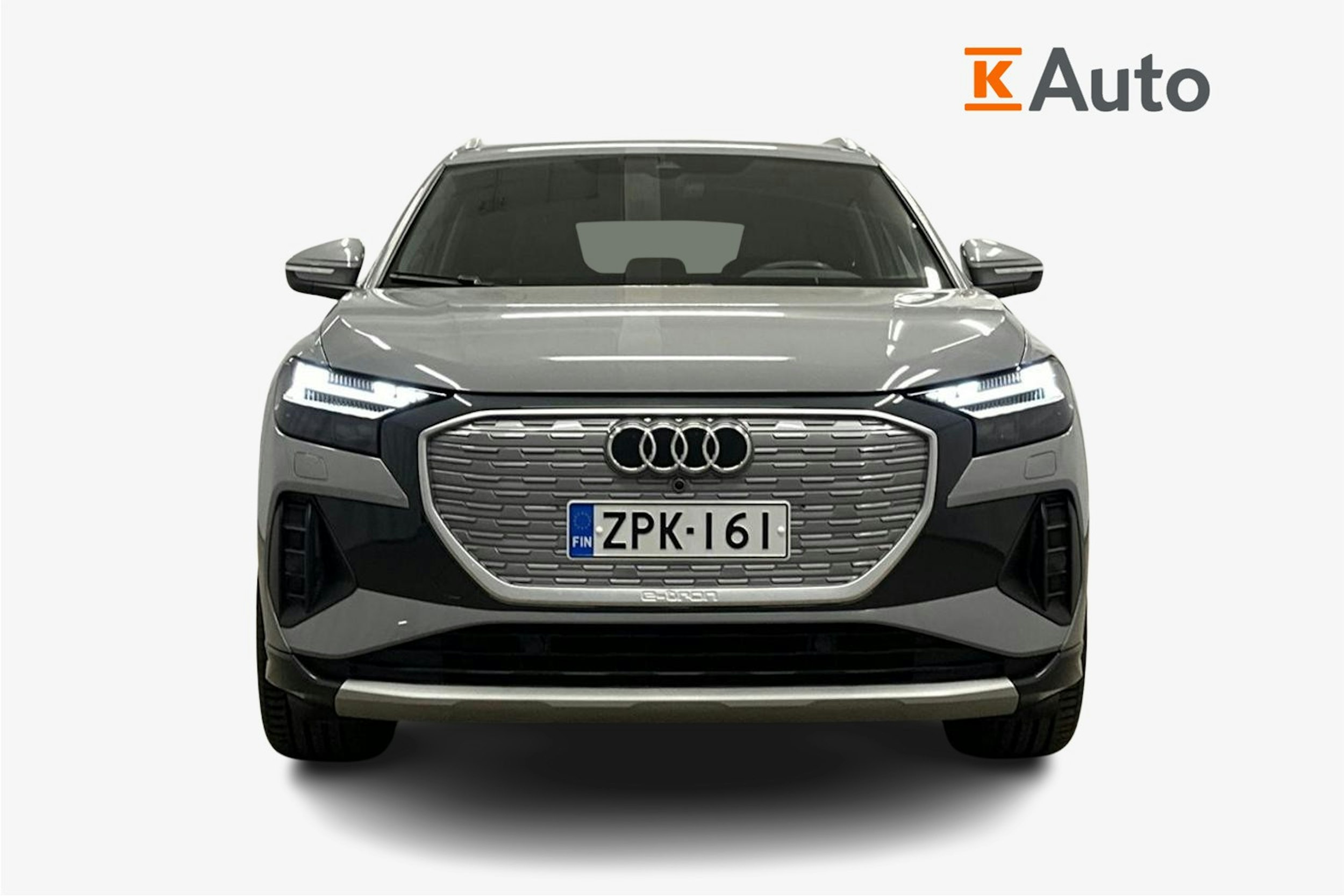 harmaa Audi Q4 e-tron 2022 kuva 5.