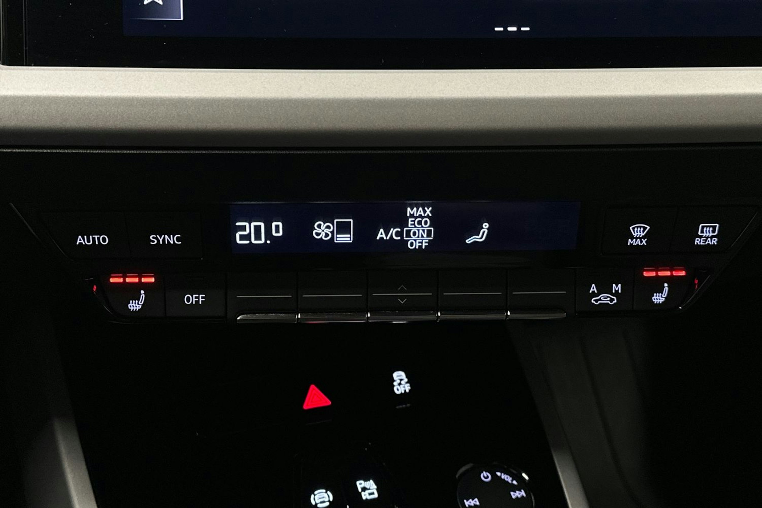 harmaa Audi Q4 e-tron 2022 kuva 25.