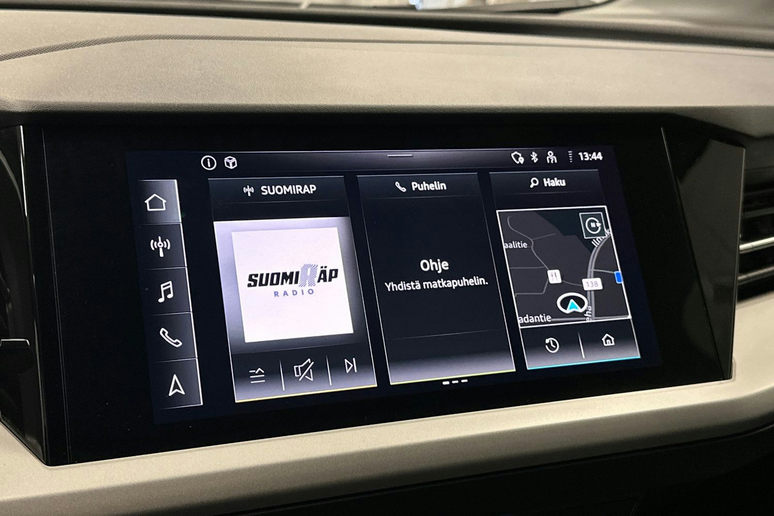 harmaa Audi Q4 e-tron 2022 kuva 33.