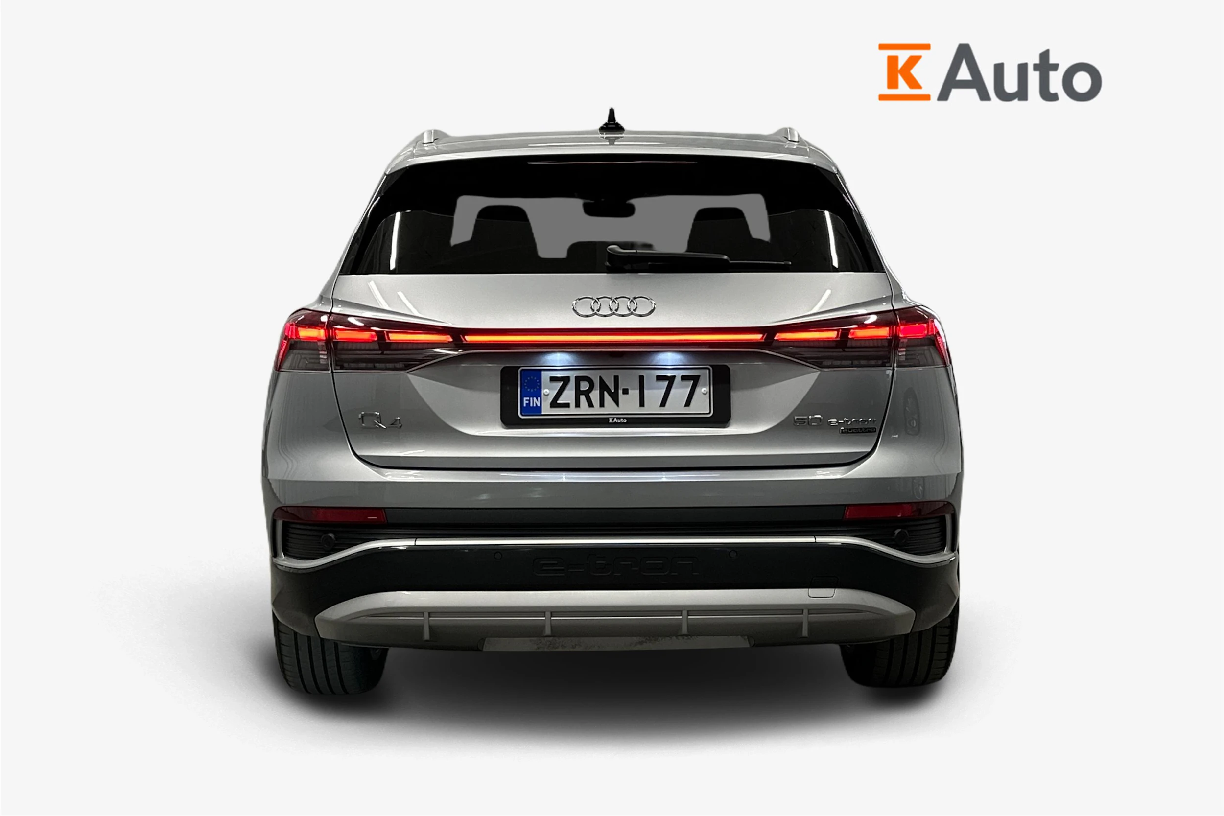 hopea Audi Q4 e-tron 2022 kuva 4.