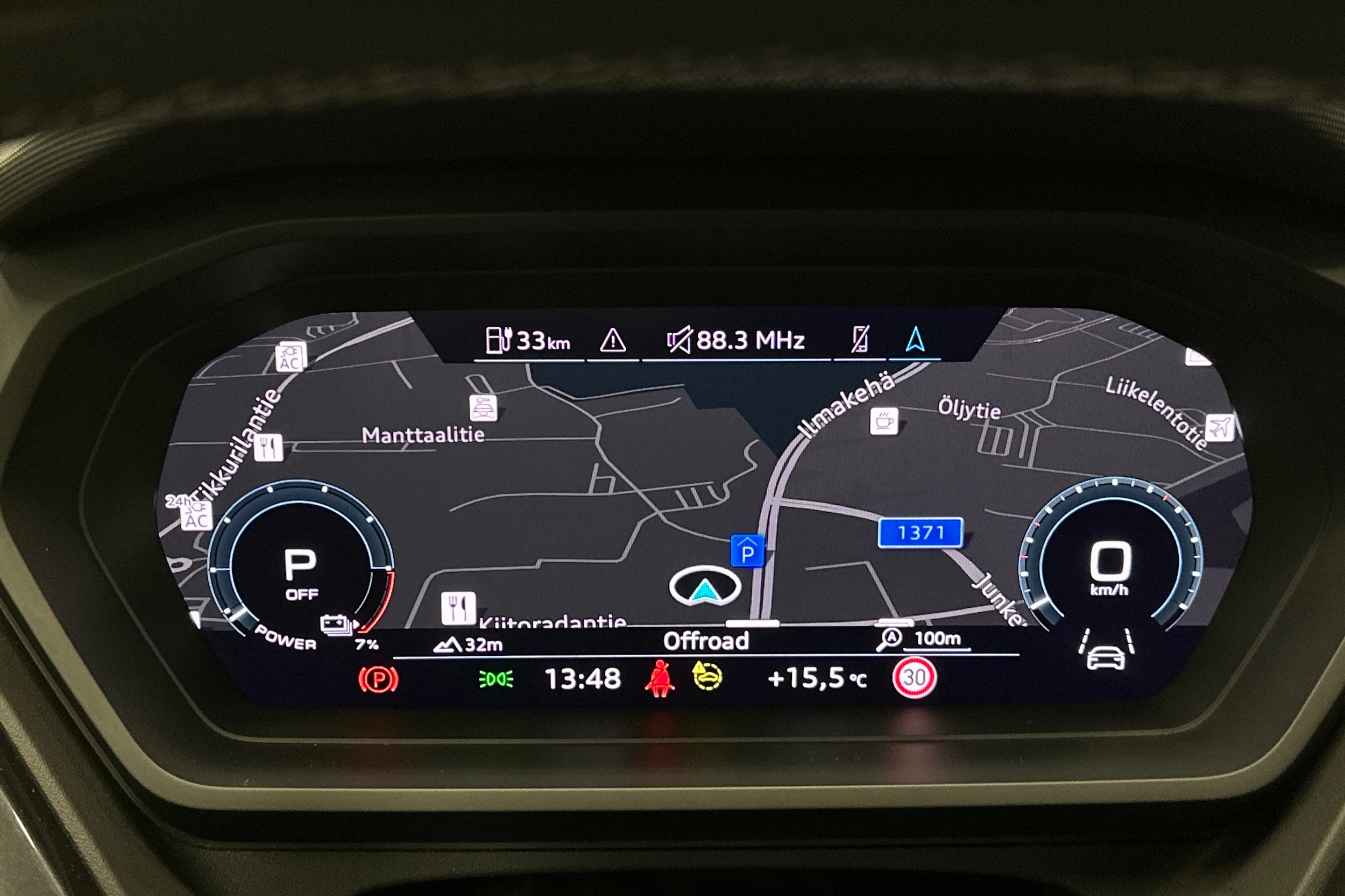 hopea Audi Q4 e-tron 2022 kuva 23.