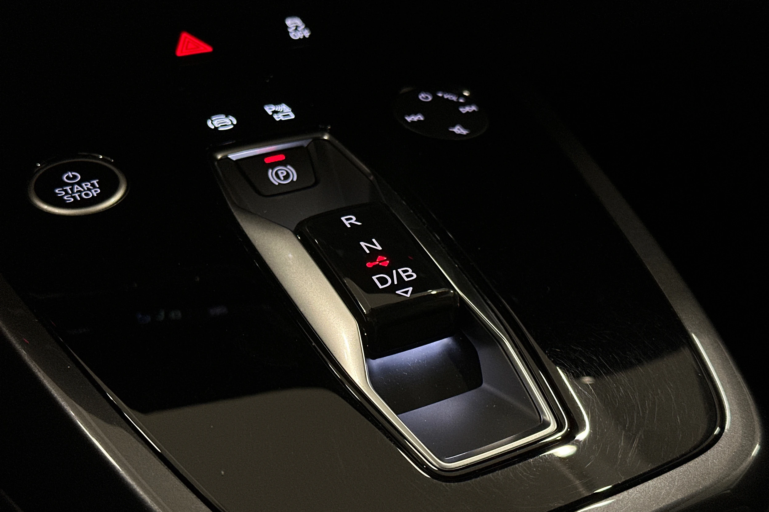 hopea Audi Q4 e-tron 2022 kuva 31.