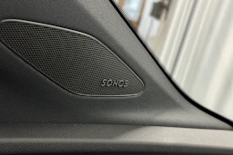 hopea Audi Q4 e-tron 2022 kuva 32.