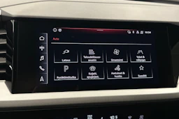 harmaa Audi Q4 e-tron 2023 kuva 23.
