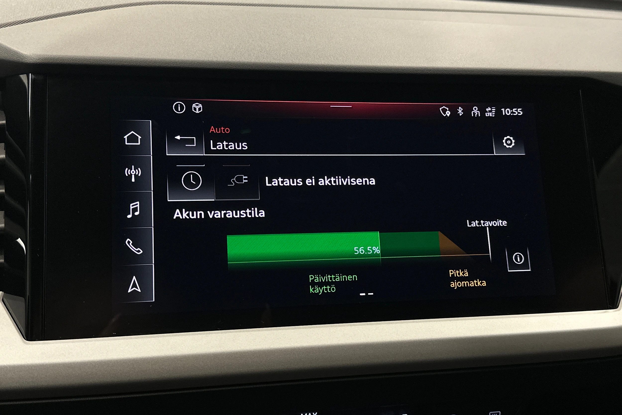 harmaa Audi Q4 e-tron 2023 kuva 24.