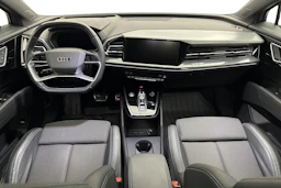 met. harmaa Audi Q4 e-tron 2023 kuva 4.