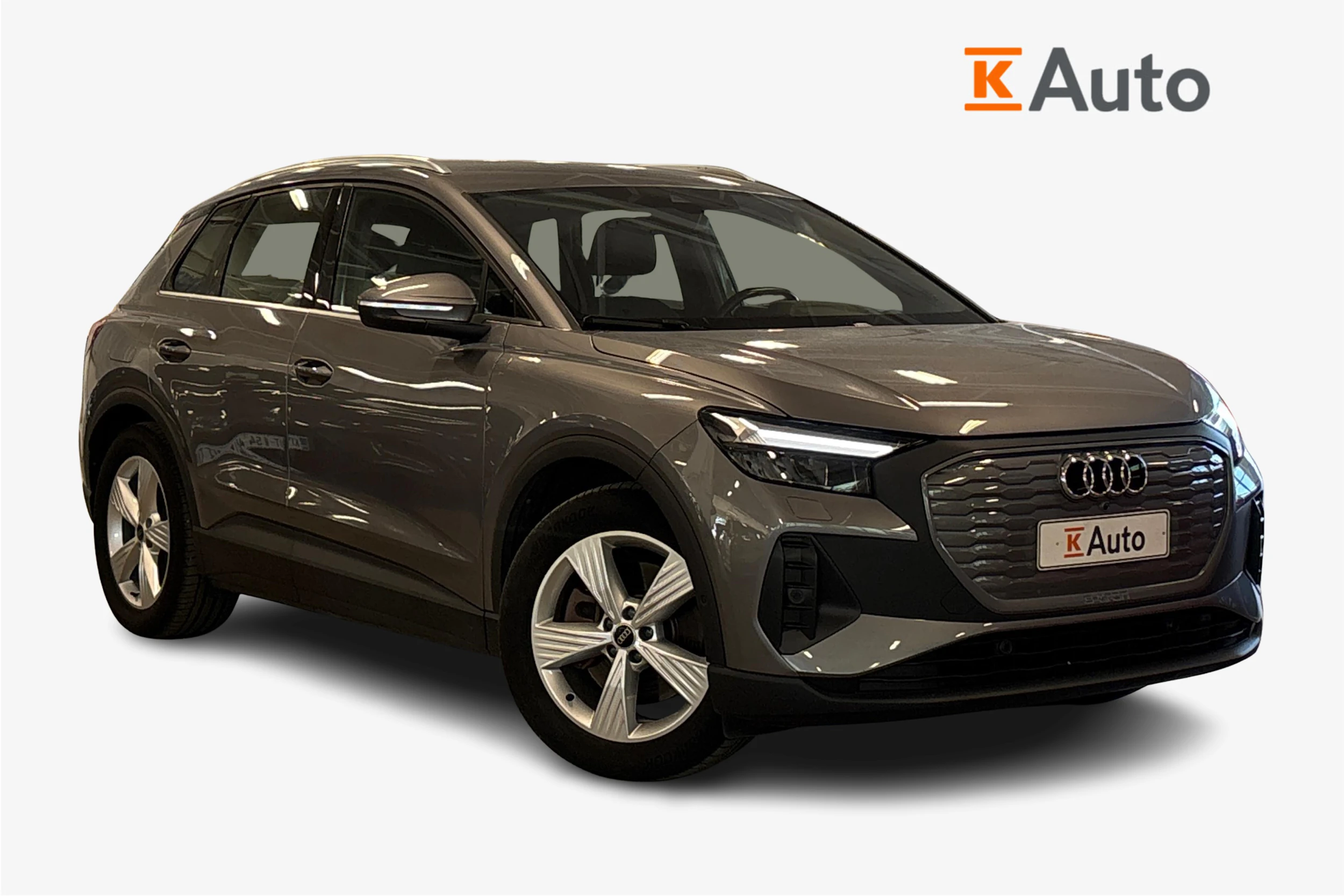 harmaa Audi Q4 e-tron 2023 kuva 1.