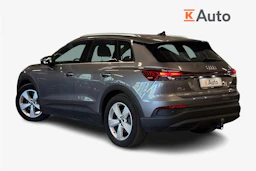 harmaa Audi Q4 e-tron 2023 kuva 2.